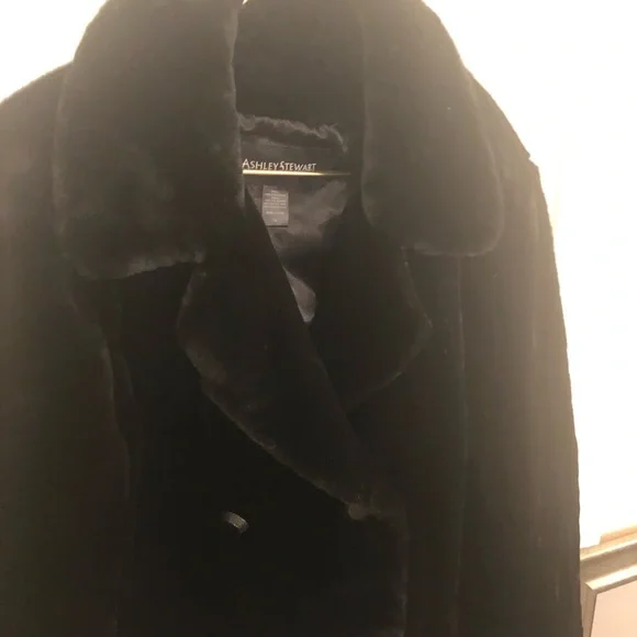 Ashley Stewart 1X Black Faux Fur Pea Coat - Picture 4 of 7